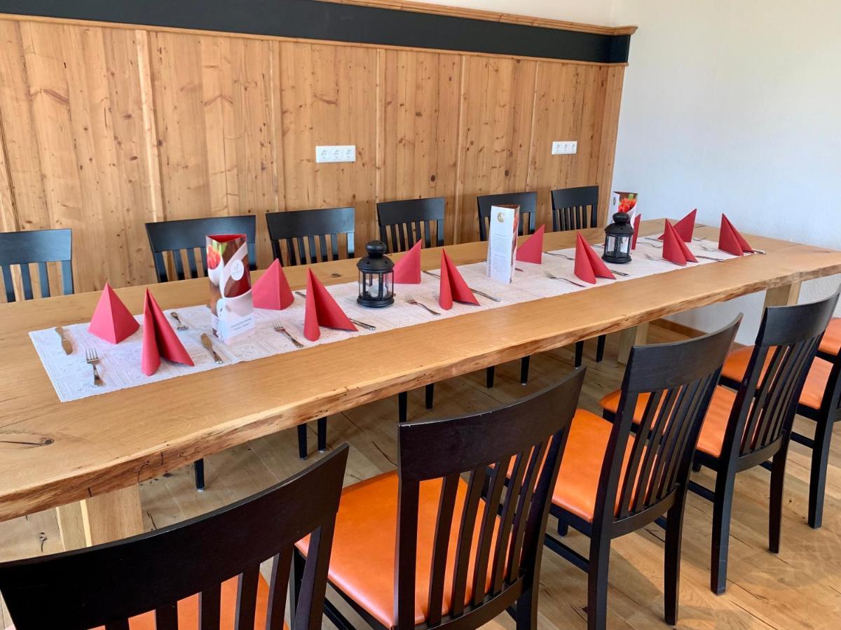 Hotel Heimfeld Restaurant Cafe Garching an Der Alz 외부 사진